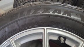 pneu 205/60 R16. + elektróny - 2