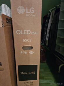 LG OLED65C32 - 2