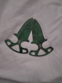 Shadow Daggers - 2