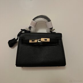 Nová elegantná čierna kabelka crossbody - 2