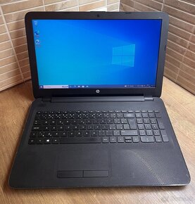 HP 255 G4 / AMD E1-6015 / 8GB RAM / 256GB SSD / 15,6” - 2