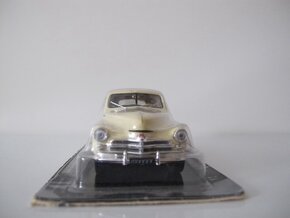 Gaz - M20B Pobieda  1:43 - 2