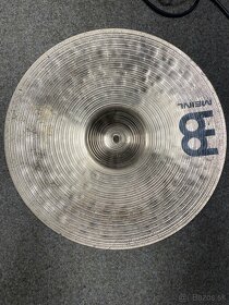 Meinl Medium Classics Crash 17” - 2