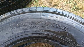 Pneumatiky 235/75 r17,5 - 2