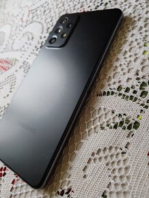 Samsung A52s 5g čierny v top stave - 2