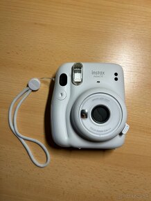 Fujifilm Instax mini 11, kožené púzdro a plný cartridge - 2