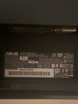 Monitor Asus - 2