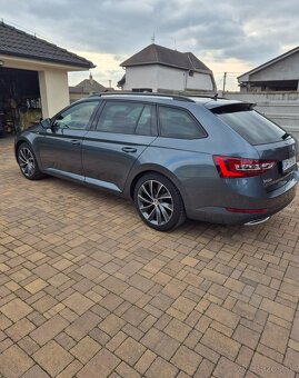 Škoda SuperB 2.0 TDI Combi - 2