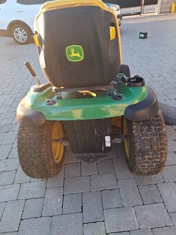 Kosačka JOHN DEERE - 2