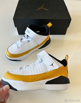 Tenisky Air Jordan - 2