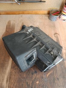 E30 airbox 316i, 318i - 2