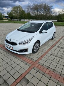 Kia Ceed 1.6 CRDi Automat - 2