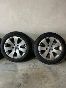 Škoda Spectrum r16 5x112 205/55 r16 zimné pneu - 2