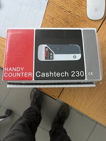 Čítačka bankoviek CASHTECH 230 - 2