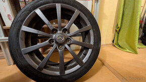 mazda disky 5x114.3 R17 - 2