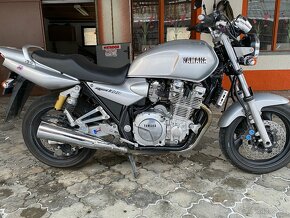 YAMAHA XJR 1300 - 2