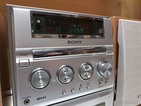 Mini hifi systém SONY CMT-GP67 - 2