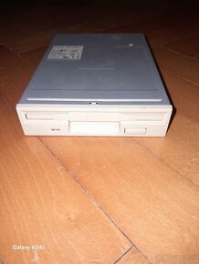 Predám Starý SONY Internotional Disk Drive MPF920 - 2