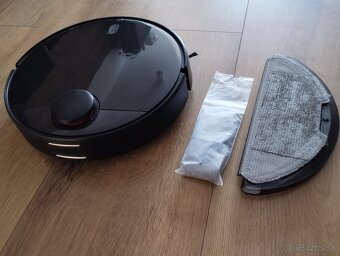 Robotický vysávač Xiaomi MI Robot Vacuum Mop Pro - 2