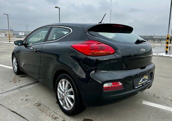 KIA Ceed 1.6 Automat Coupe - 2