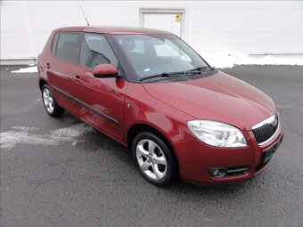 Škoda Fabia 1.416V 63kW 2009 124425km Sport - 2