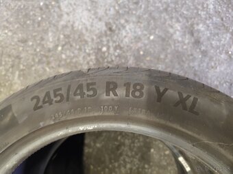 245/45R18 - 2