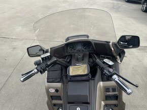 Honda Gold Wing GL 1500 - 2