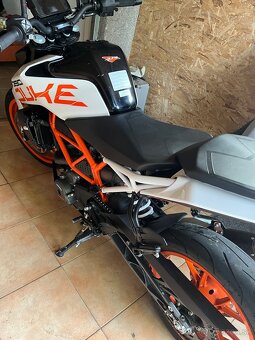 Predám motocykel KTM Duke 390 r2019 - 2