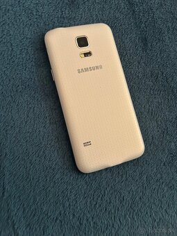 Samsung galaxy s5 mini -vlajkova lod + nova bateria - 2