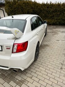 Prodam Subaru Impreza 2,5 WRX Sti - 2011 super stav - 2