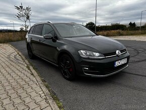 VW Golf 2.0 TDi DSG - 2