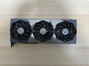 3x NVIDIA GeForce RTX 3090, 1x NVIDIA GeForce RTX 3080 - 2