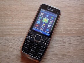 Nokia E52 - 2