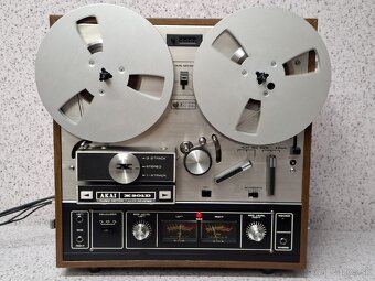 REEL TO REEL / AKAI X201D / CROSS-FIELD 3H 3M AUTO REVERSE - 2