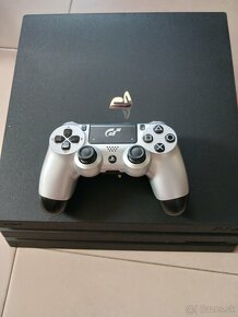 PS 4 pro - 2