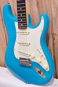 Fender American Professional II Miami Blue + DARCEK - 2