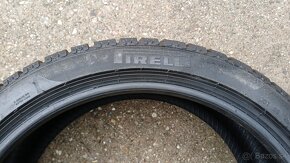 225/40 r18 Pirelli Sottozero - 2