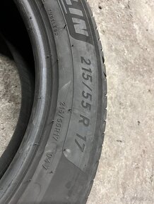 Michelin 215/55 R17 - 2