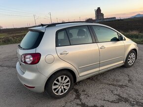 2010 Volkswagen Golf 2.0 TDi CR - 2