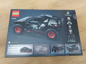 LEGO® Technic 42160 Audi RS Q e-tron - 2