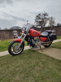 Honda VF 750 C Magna - 2