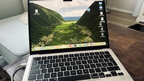 MacBook Air 13 M2 Hviezdne biely - 2