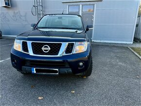 Nissan Navara NP300 DoubleCab Tekna - 2