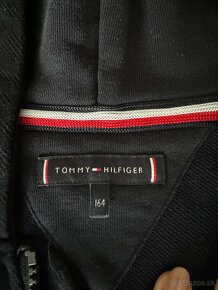 Tommy Hilfiger mikina + tricko ZADARMO - 2