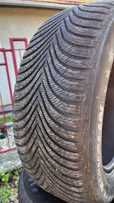 ❄️Zimné pneu 215/60 r16 Michelin - 2