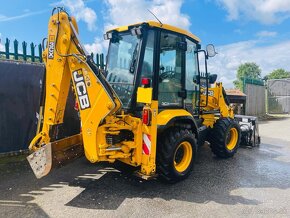 Jcb 3cx /2017 compact 3300 hodin traktorbager - 2