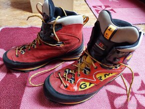 Garmont Tower GoreTex č.43-Uk9 - 2