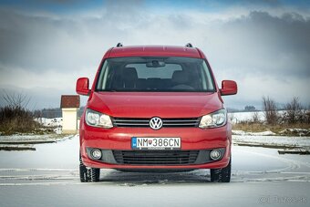 VOLKSWAGEN CADDY LIFE 2.0 TDI 103kW 7-Miestne 2011 - 2