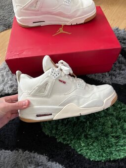 Jordan 4 Lewis White - 2