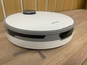 Samsung roboticky vysavac z dokovaciou stanicou - 2